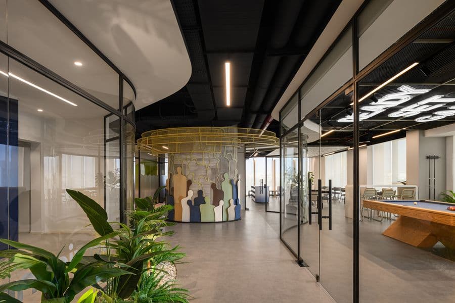 <p>Elevate Your Workspace </p>